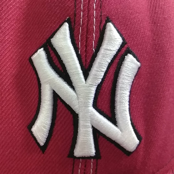 New Era  hat men's 7 1/2  (59.6 CM.) - Picture 2 of 8